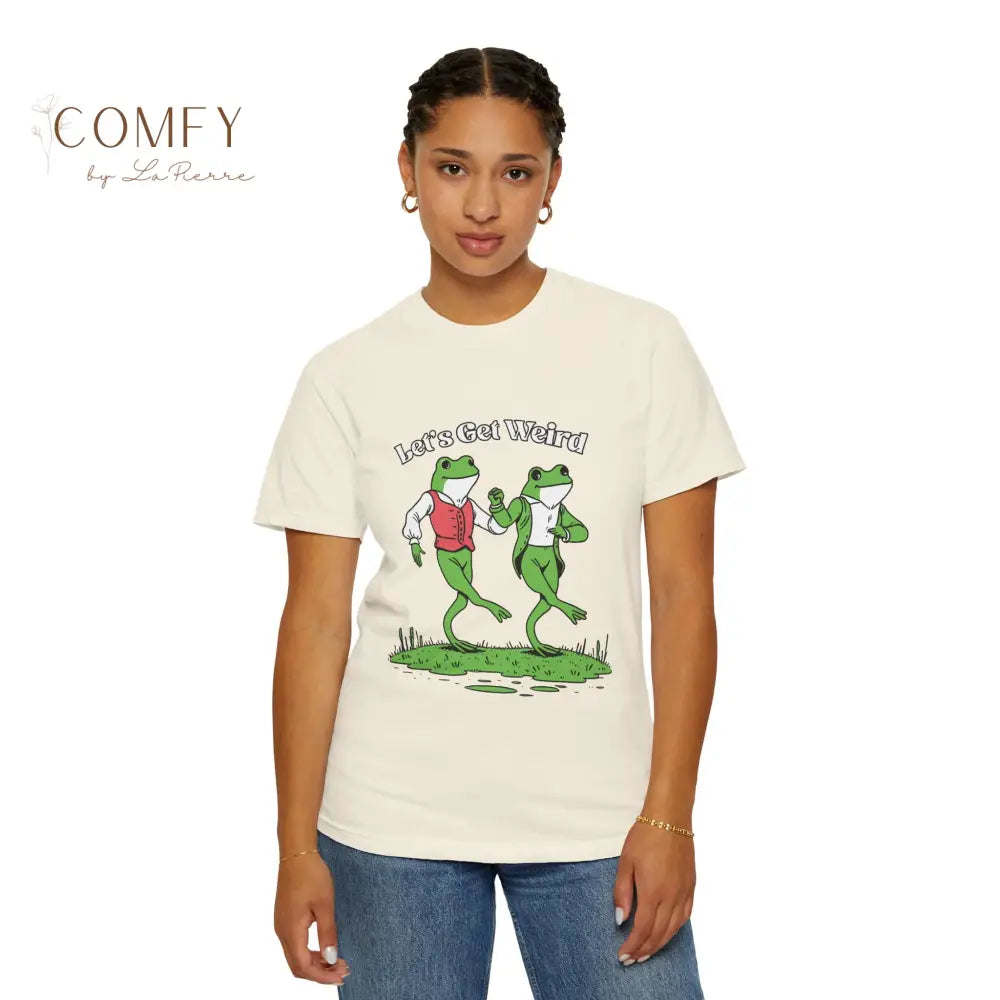 Let’s Get Weird Frog Shirt • Funny Dancing Frogs Tee • Vintage Retro Frog Graphic T-Shirt • Humor Party Shirt • Unisex
