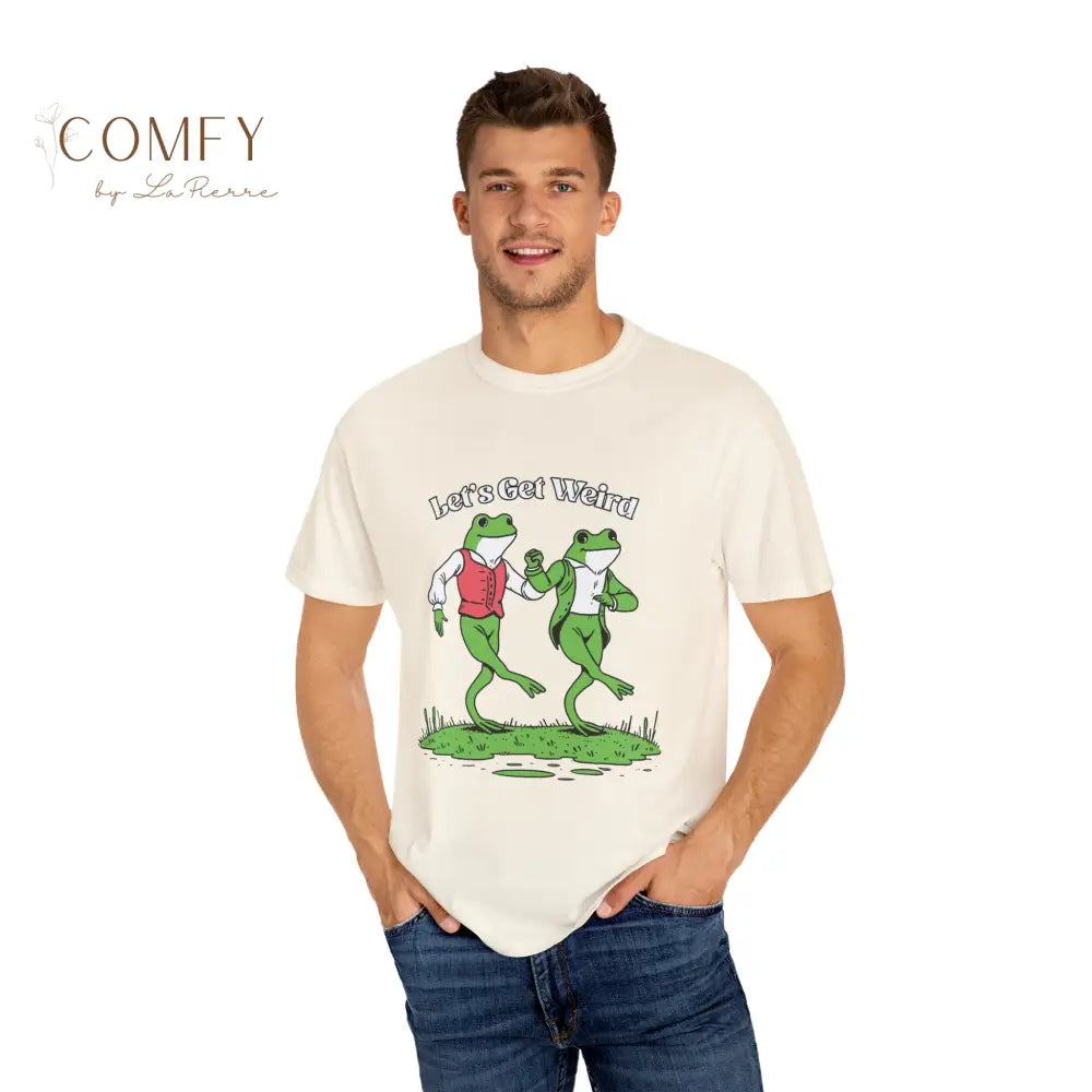 Let’s Get Weird Frog Shirt • Funny Dancing Frogs Tee • Vintage Retro Frog Graphic T-Shirt • Humor Party Shirt • Unisex
