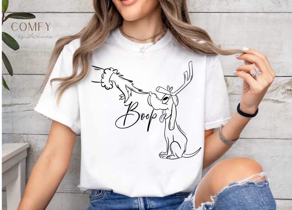 Minimal Christmas Dog “Boop” Shirt • Holiday Line Art Pup T-Shirt • Cute Simple Christmas Graphic Tee • Unisex Tee