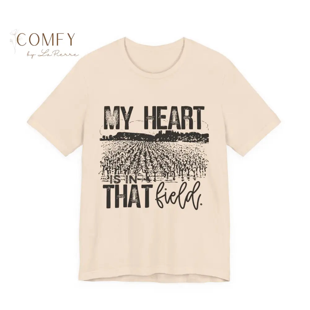 Distressed ’My Heart is in that Field’ Farming and Agriculture shirt - Unisex Jersey Short Sleeve Tee (XS-5XL) Soft